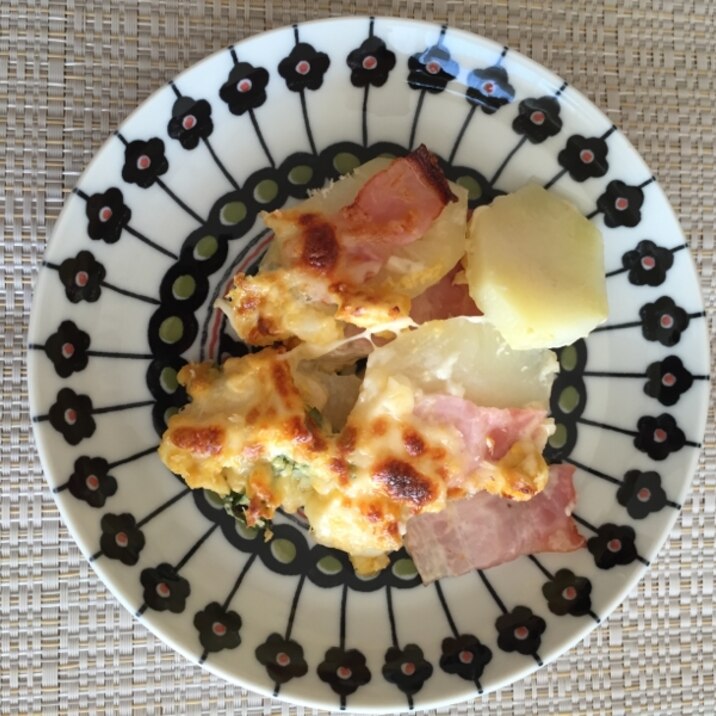 ジャカイモとベーコンのマヨチーズ焼き